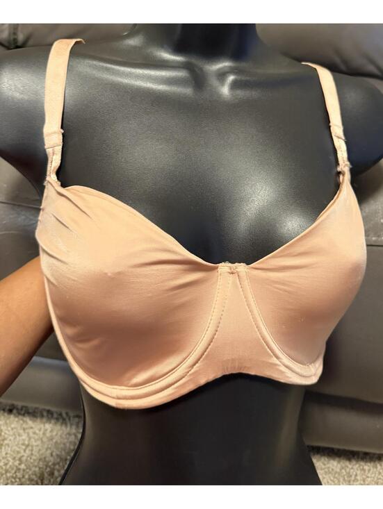 Victoria's Secret Other - BRA Victoria's Secret Nude Bra 38DD/F85 Without Padding
